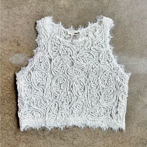 Sans Souci White Lace Cropped Tank Top